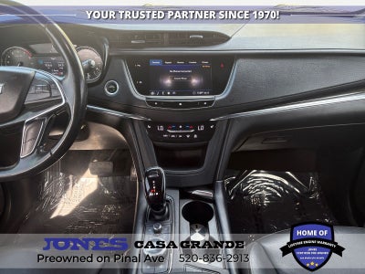 2020 Cadillac XT5 Premium Luxury