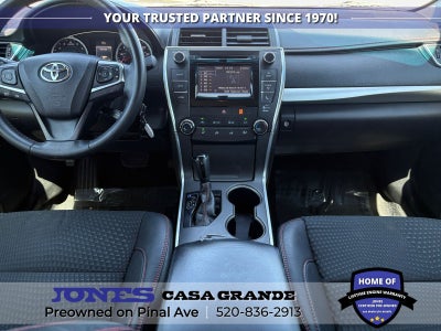 2015 Toyota Camry SE